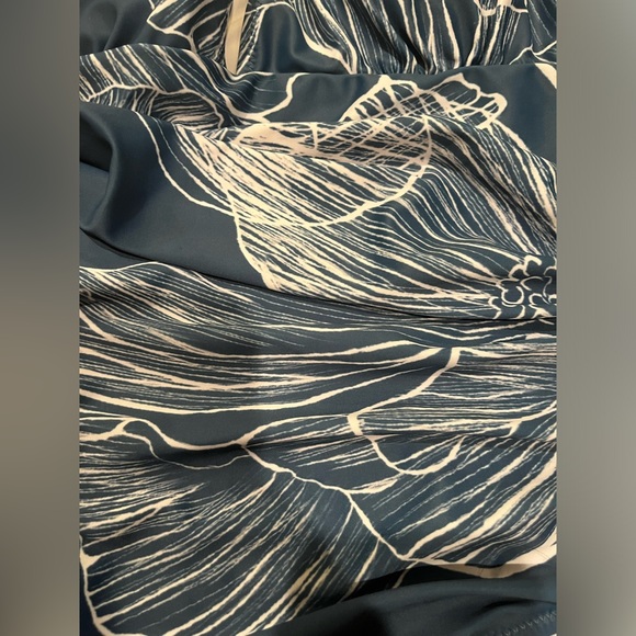 NWOT Swimsuit by Beachsissi Size M - Picture 7 of 7